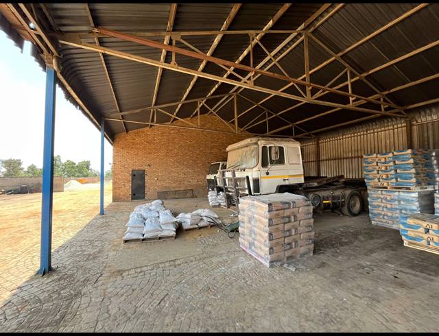 6,800M² WAREHOUSE FOR SALE IN ANZAC